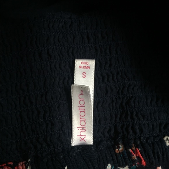 Too small - Picture 3 of 4